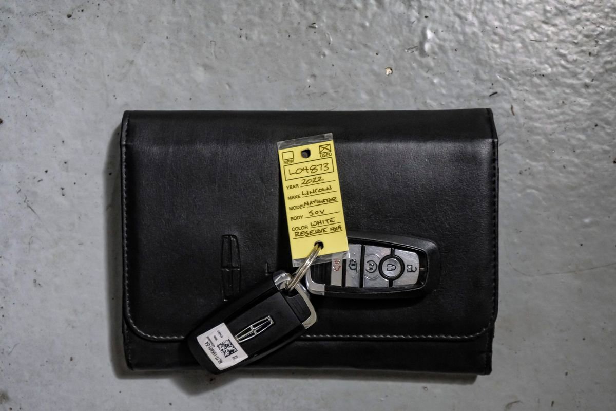 Used 2022 Lincoln Navigator L Reserve image 53