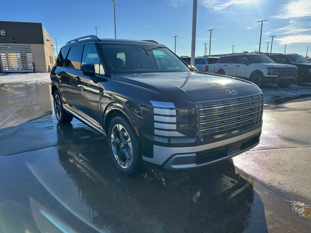 New 2026 Hyundai Palisade Limited image 2