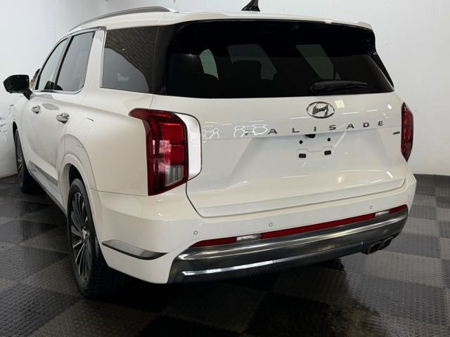 Used 2023 Hyundai Palisade Calligraphy image 9