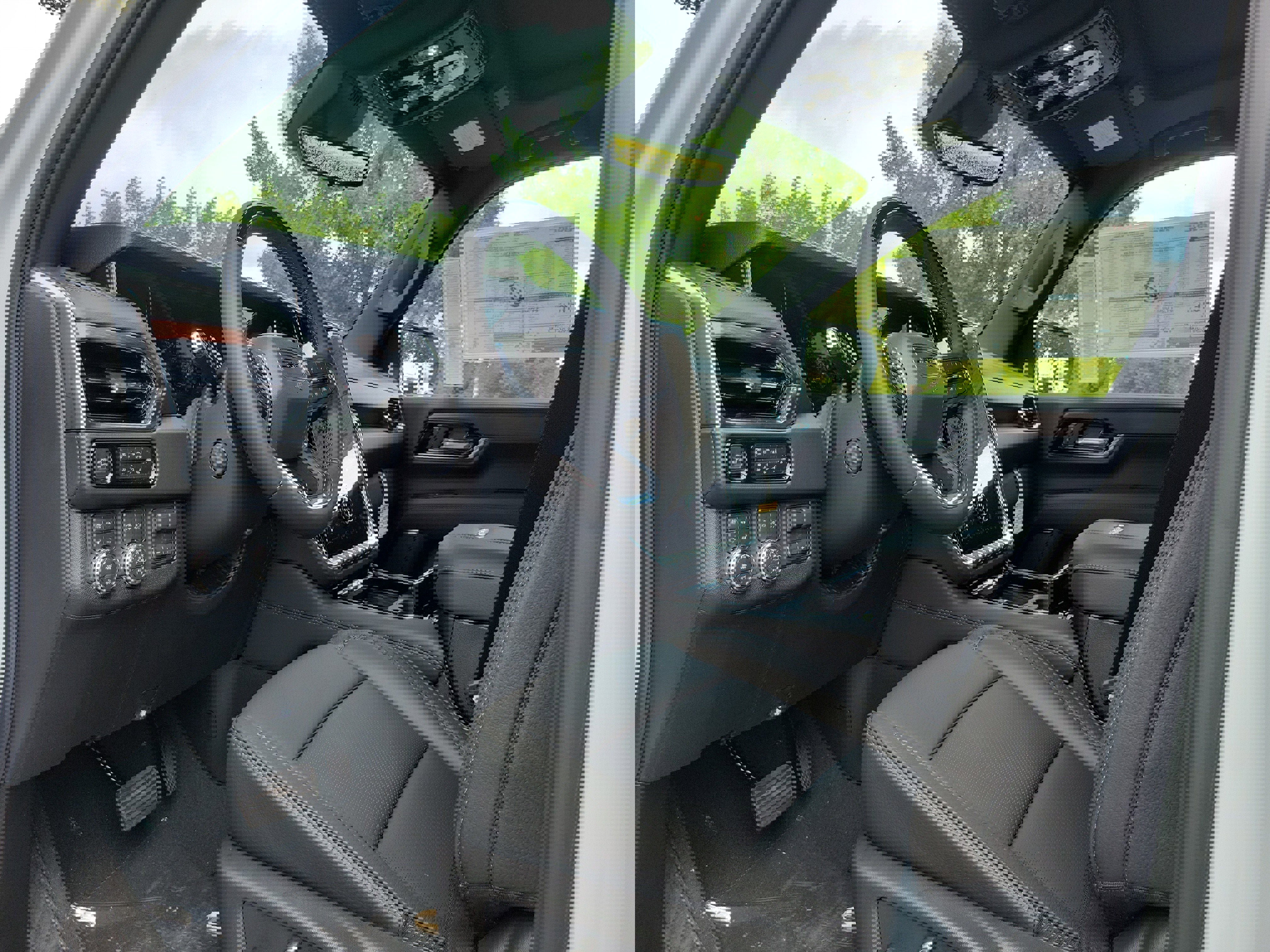 New 2026 GMC Yukon XL Denali w/ Denali Reserve Package image 8