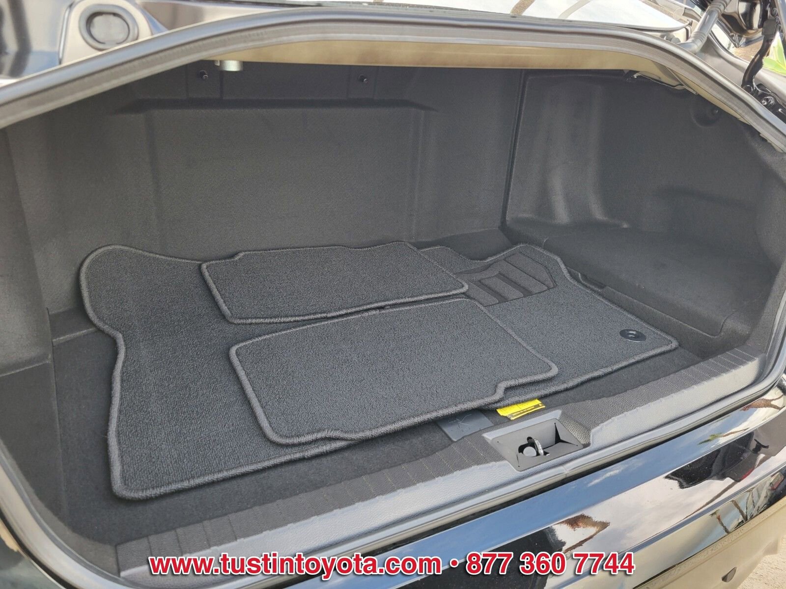 Used 2025 Toyota Mirai XLE RWD image 13