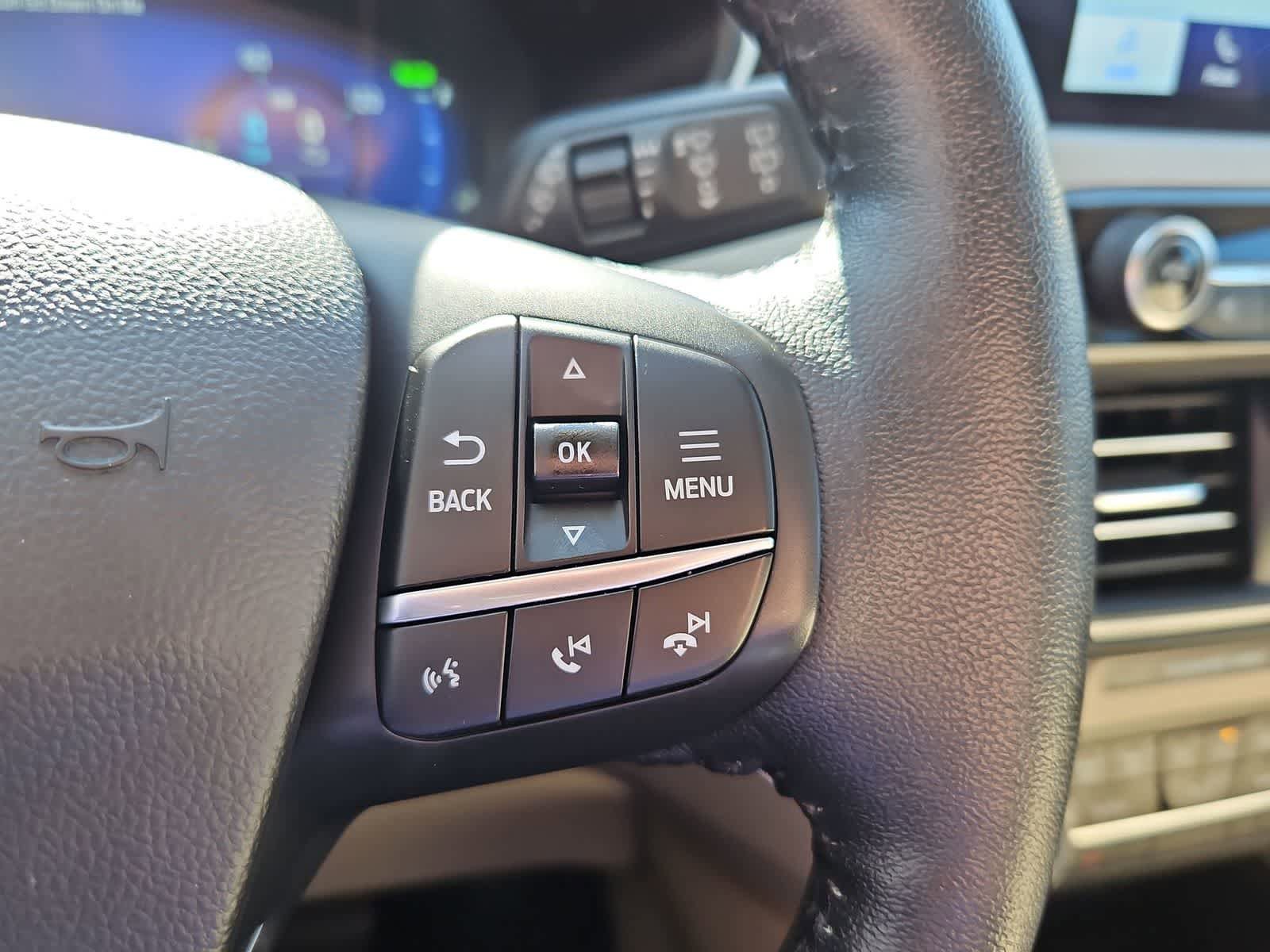 Used 2020 Ford Escape SE Sport AWD/4WD image 25