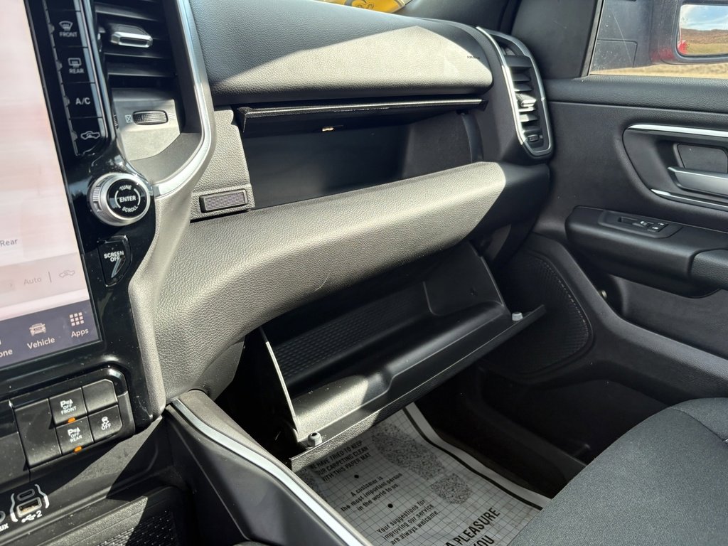 Used 2025 RAM 1500 Big Horn image 37