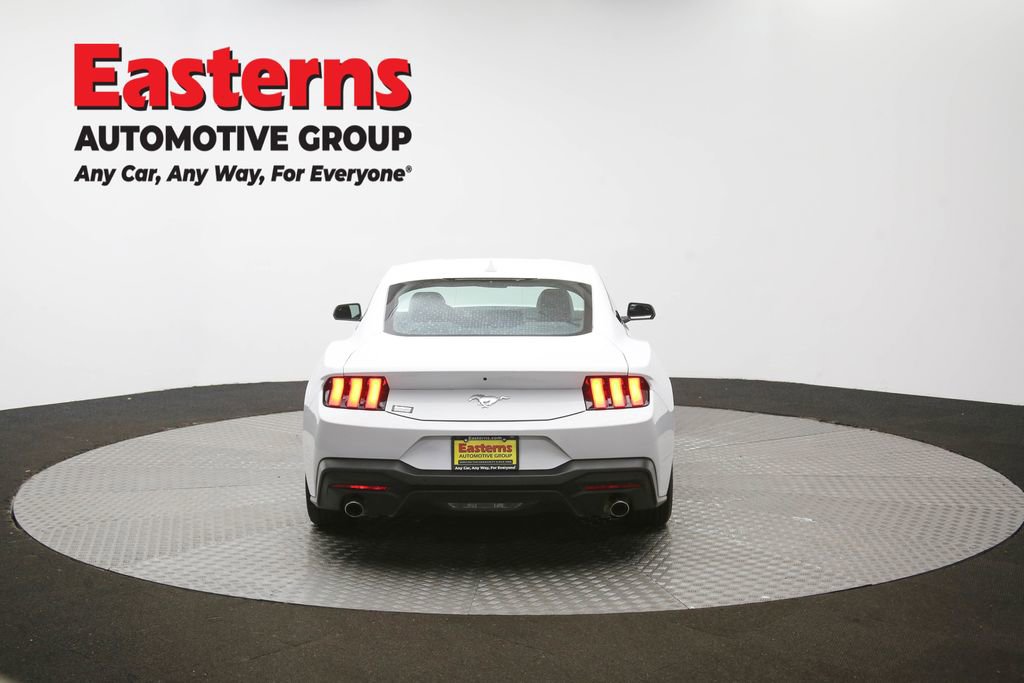 Used 2025 Ford Mustang EcoBoost image 34