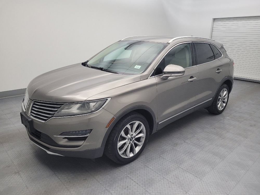 Used 2016 Lincoln MKC Select w/ Lincoln MKC Climate Package AWD/4WD image 2