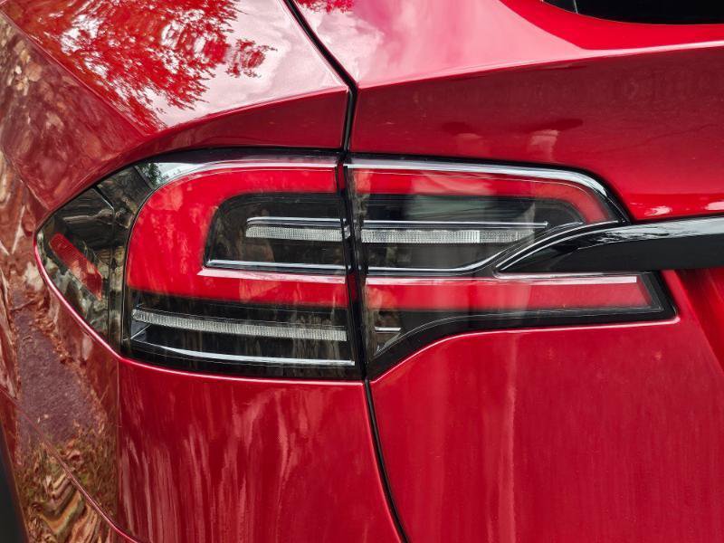 Used 2023 Tesla Model X AWD/4WD image 29