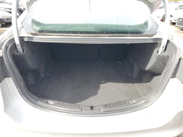 Used 2016 Ford Fusion SE w/ Equipment Group 202A image 7