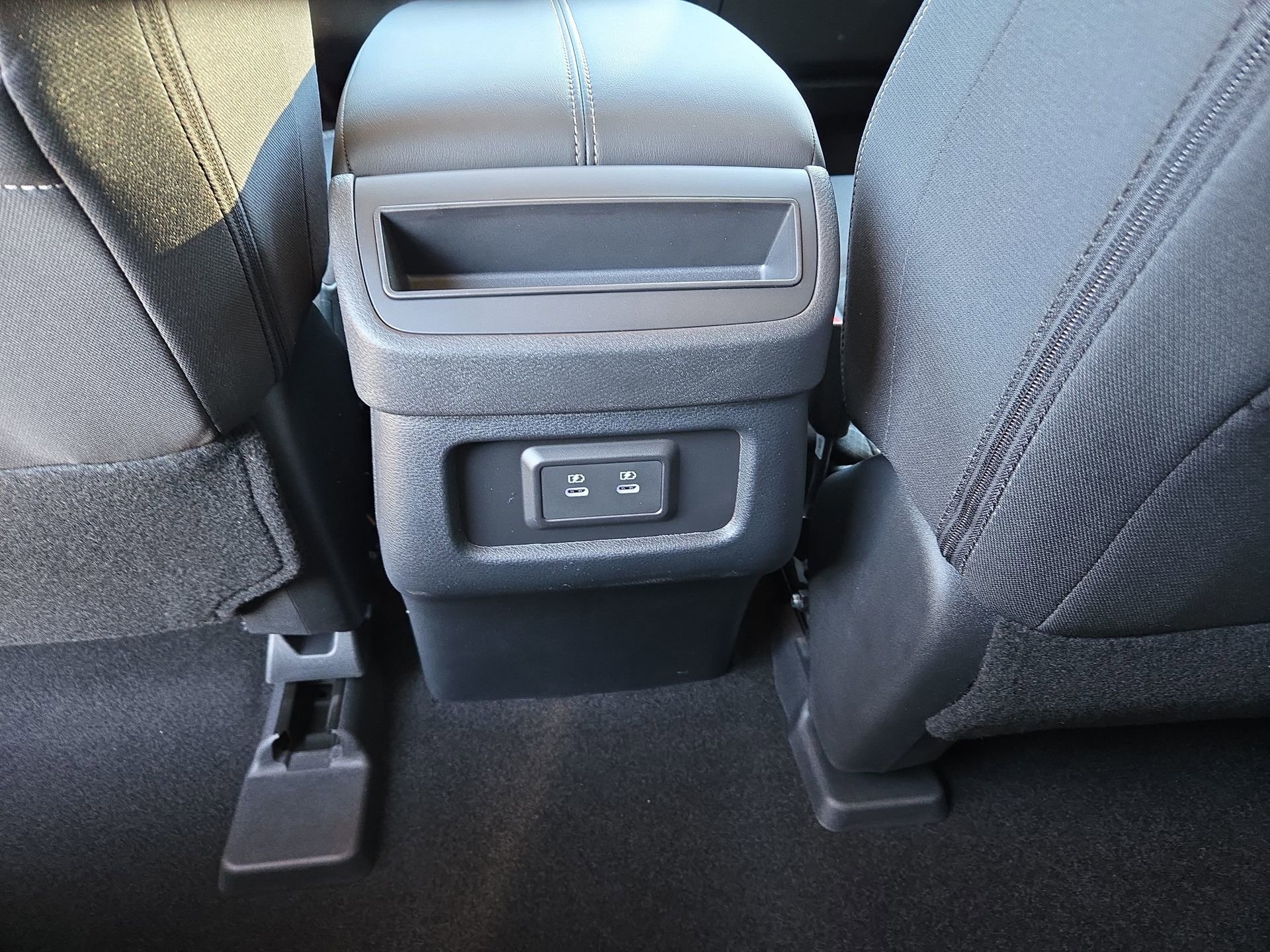 New 2026 Nissan Pathfinder SV image 18