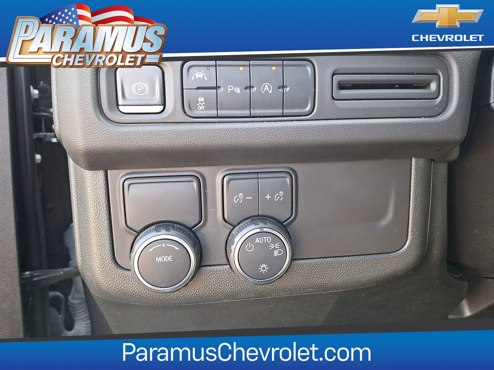 Used 2023 Chevrolet Tahoe LT RWD image 26