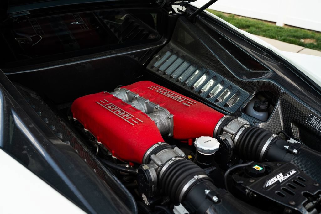 Used 2012 Ferrari 458 Italia Coupe RWD image 35