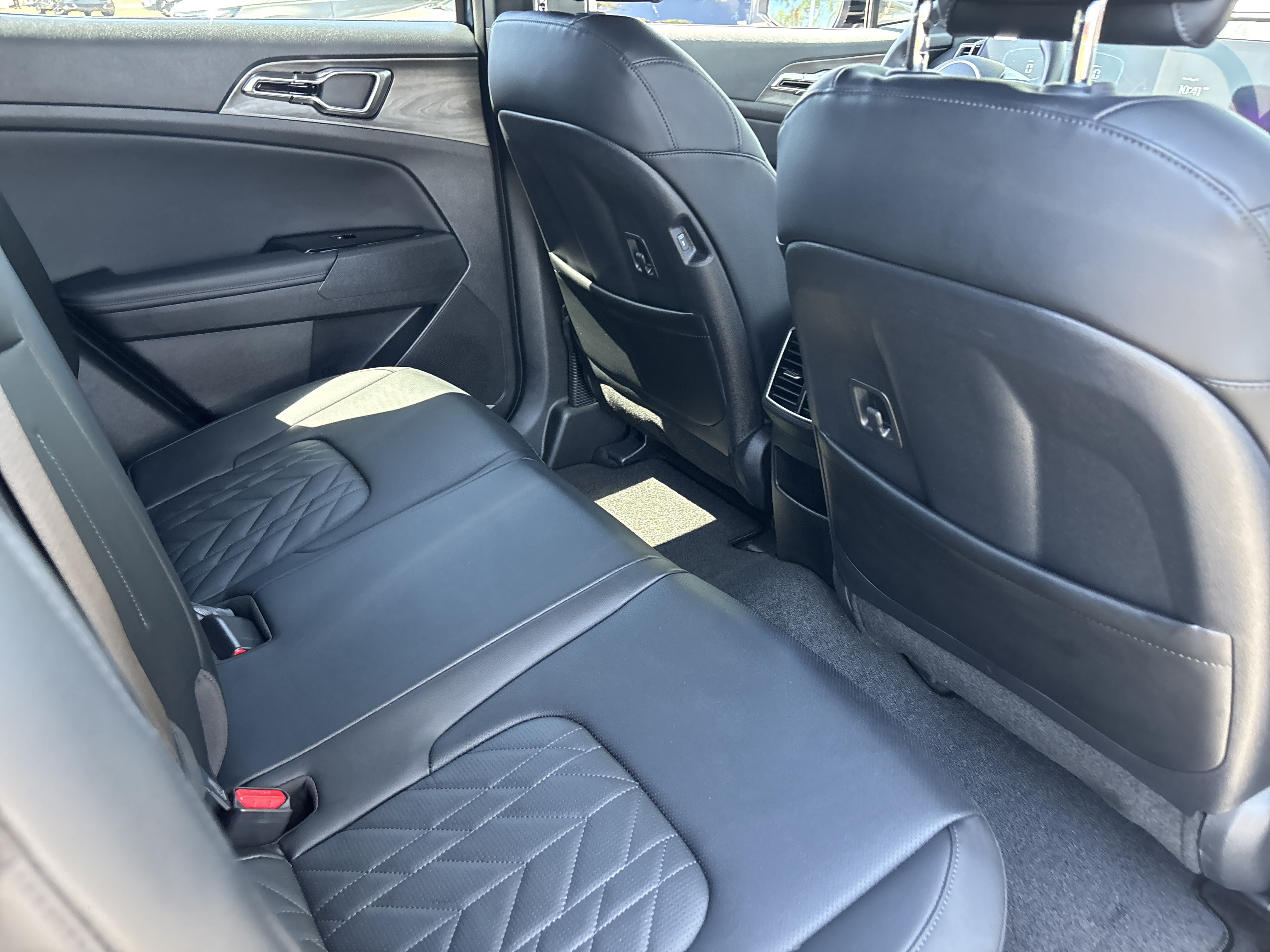 Certified 2025 Kia Sportage X-Line AWD/4WD image 11