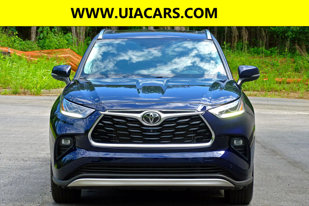 Used 2022 Toyota Highlander Platinum image 4