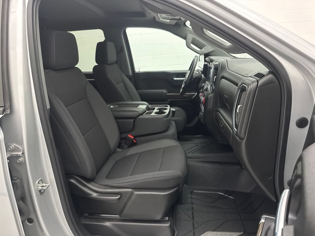 Used 2022 Chevrolet Silverado 1500 LT w/ Fleet Comfort Package AWD/4WD image 40