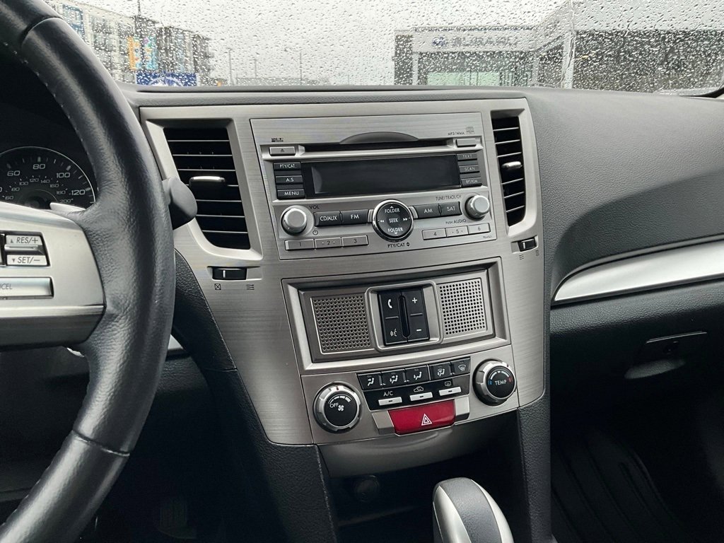 Used 2011 Subaru Outback 2.5i Premium w/ All-Weather Pkg image 19