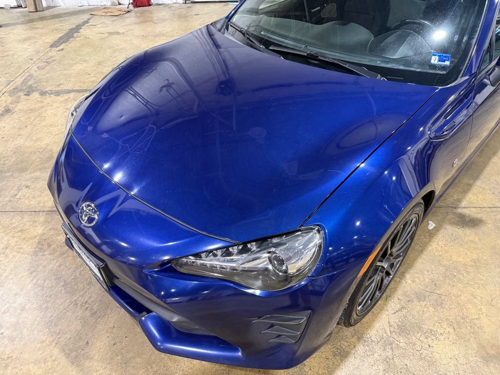 Used 2019 Toyota 86 RWD image 14