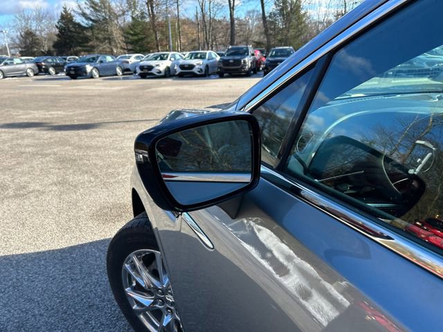 Used 2023 Buick Enclave Essence w/ Experience Buick Package image 7