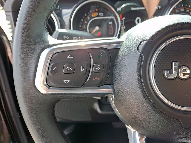 Used 2023 Jeep Wrangler Altitude image 21