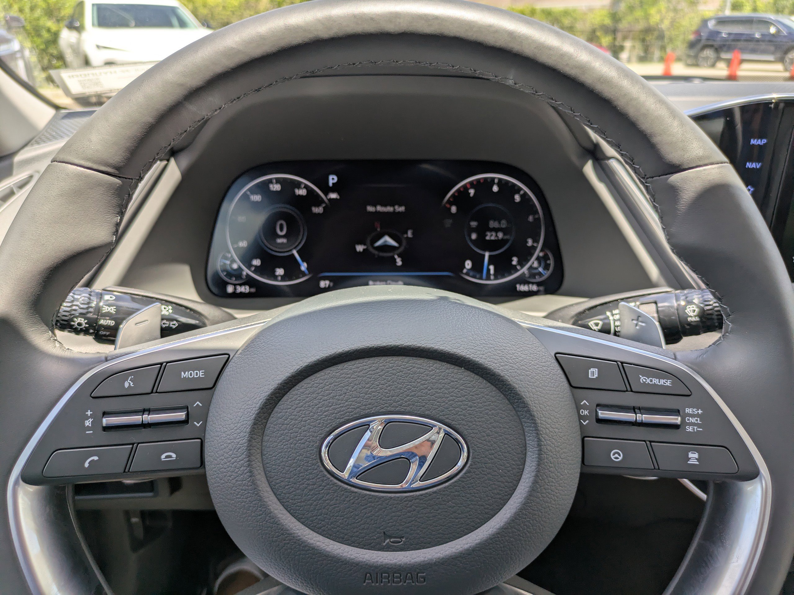 Used 2022 Hyundai Sonata Limited image 27