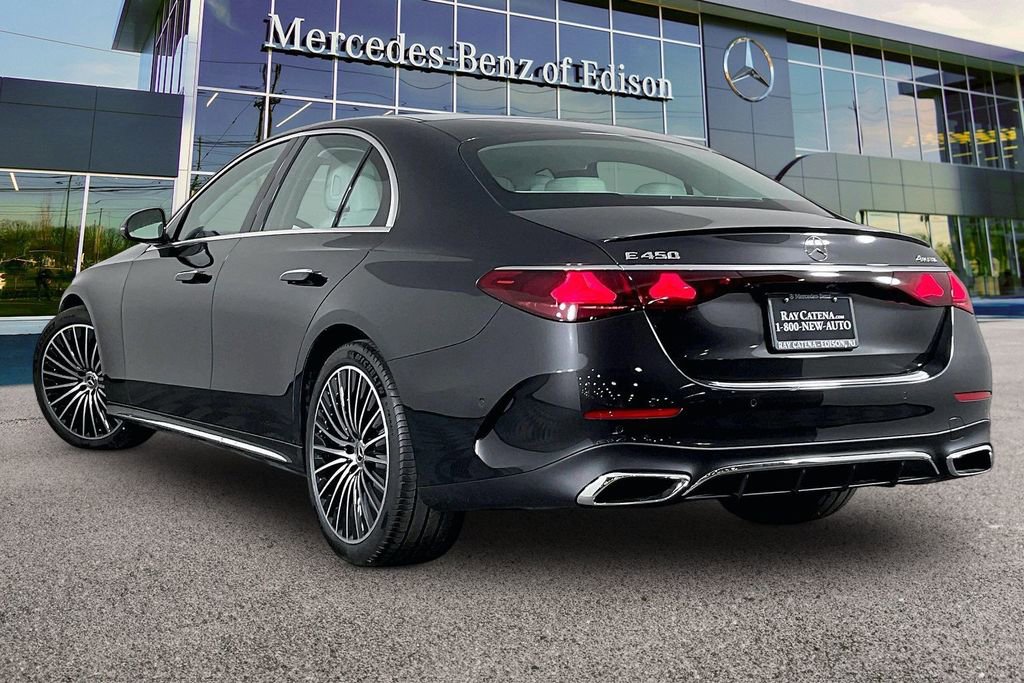New 2026 Mercedes-Benz E 450 4MATIC Sedan image 3