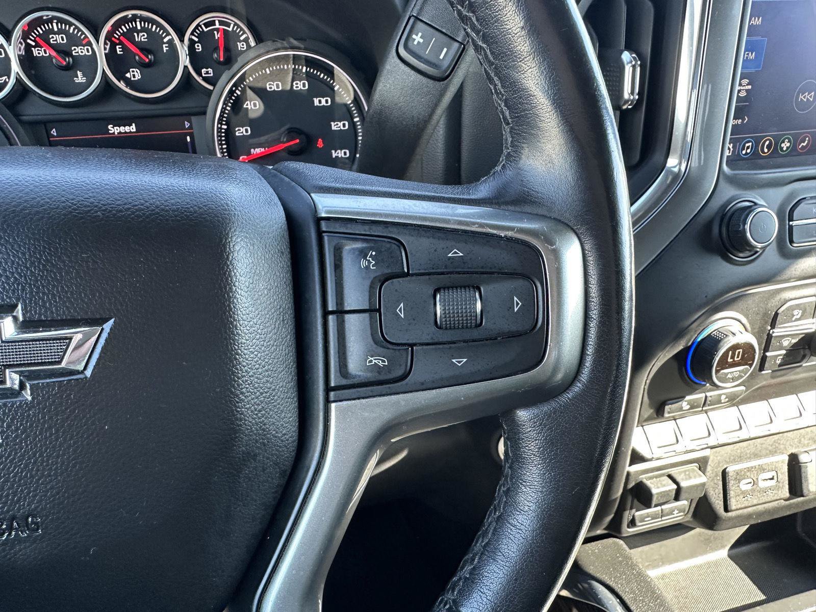 Used 2020 Chevrolet Silverado 1500 RST AWD/4WD image 19