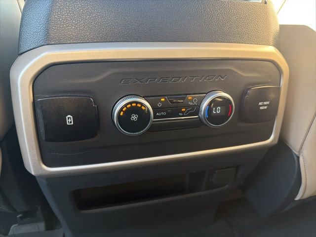 Used 2024 Ford Expedition Max XLT AWD/4WD image 25