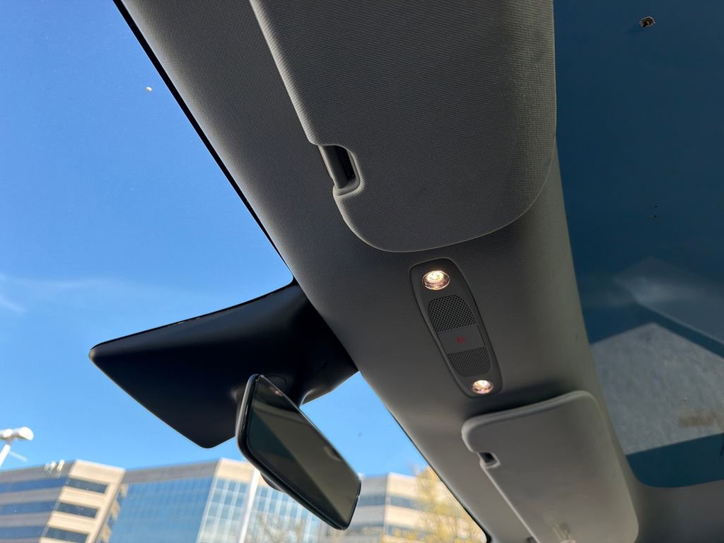 Used 2021 Tesla Model Y Long Range image 29