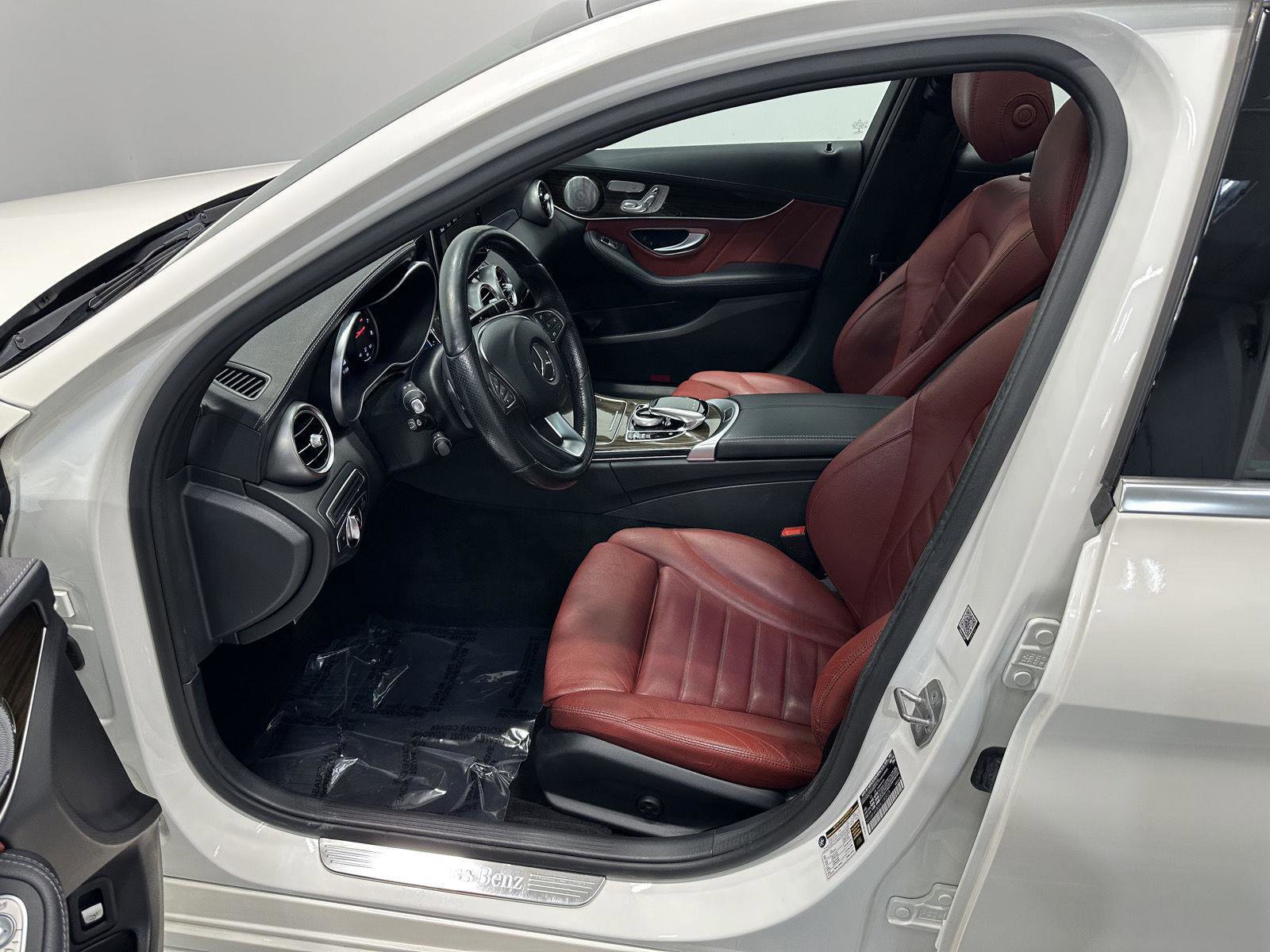 Used 2017 Mercedes-Benz C 300 4MATIC Sedan image 15