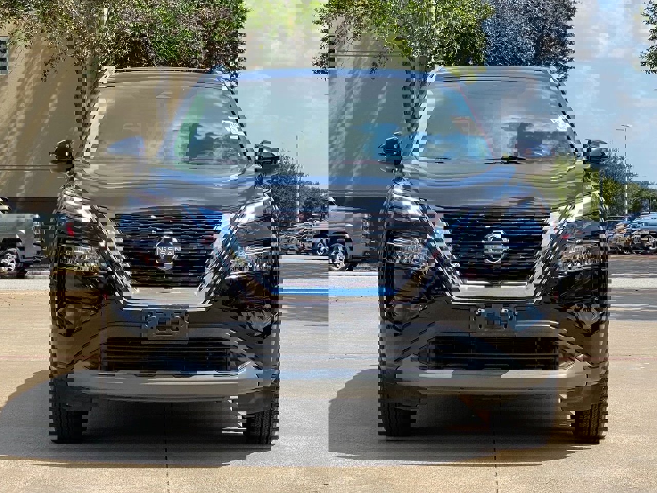 Used 2023 Nissan Rogue SV w/ SV Premium Package image 15