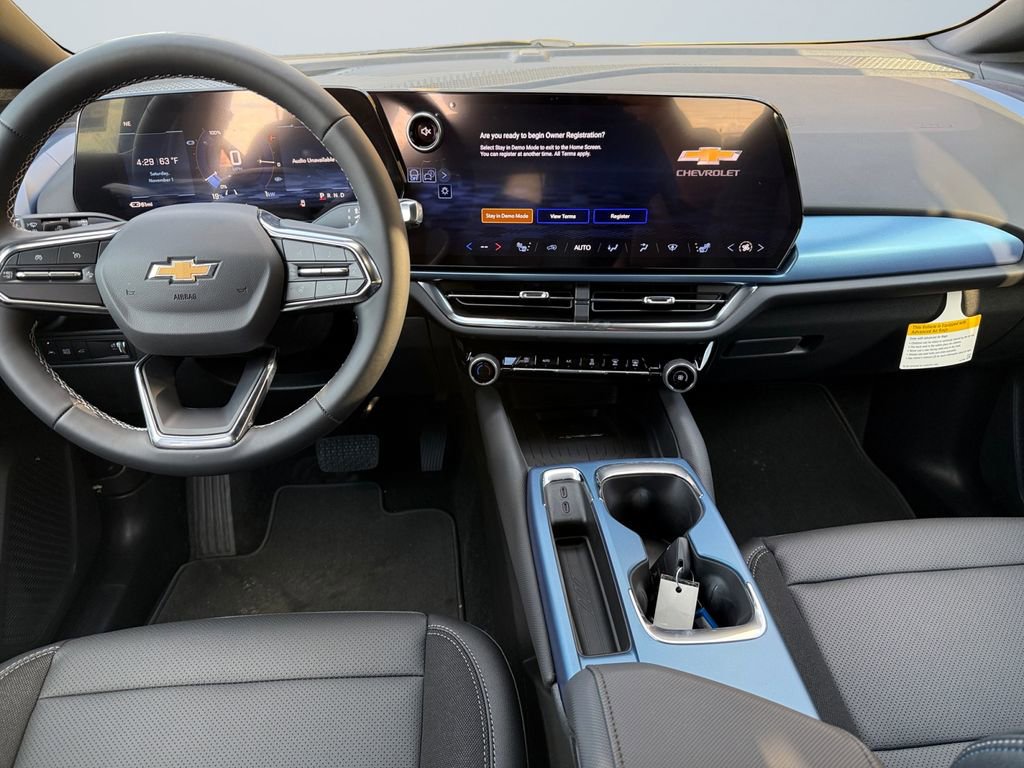 New 2026 Chevrolet Equinox EV LT image 10