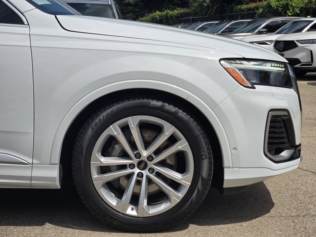 Certified 2025 Audi Q7 3.0T Prestige w/ Prestige Package AWD/4WD image 13