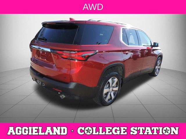 Used 2023 Chevrolet Traverse LT w/ LT Premium Package image 4