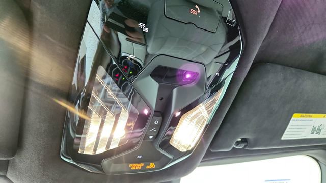 Used 2023 BMW i7 xDrive60 w/ Executive Package 2 image 55