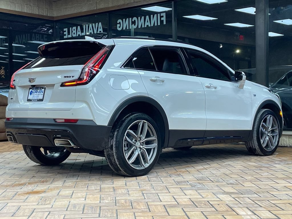 Used 2023 Cadillac XT4 Sport w/ Cold Weather Package AWD/4WD image 11