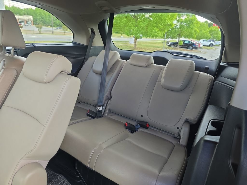Used 2023 Honda Odyssey Touring image 18