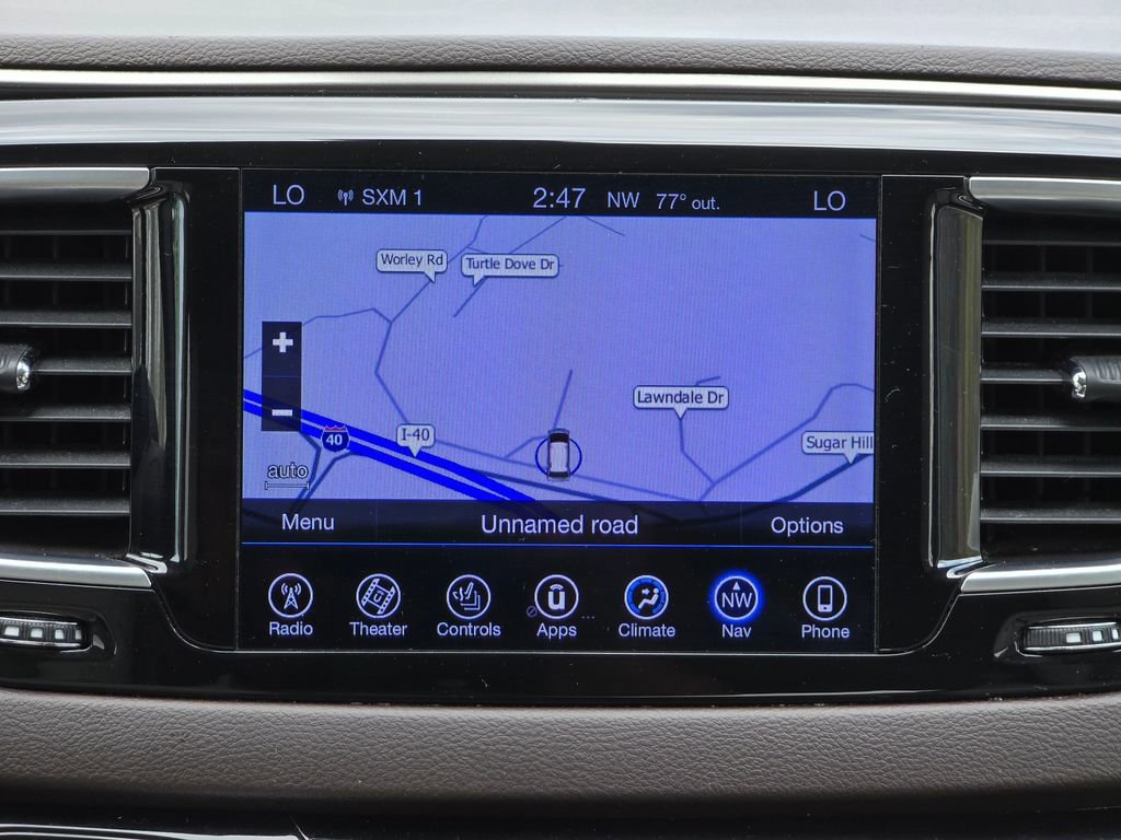 Used 2017 Chrysler Pacifica Touring-L Plus image 8