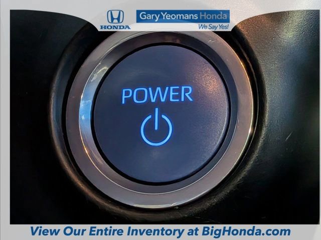 Used 2023 Toyota Sienna XLE image 33