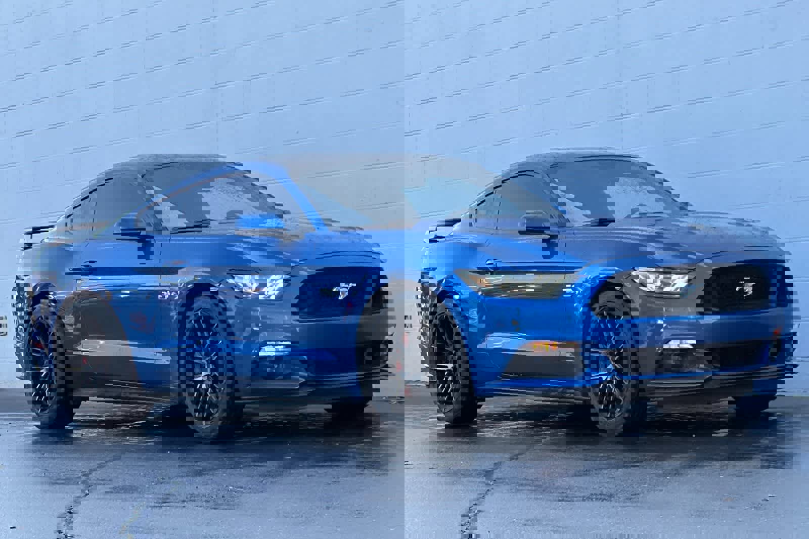 Used 2017 Ford Mustang GT image 10