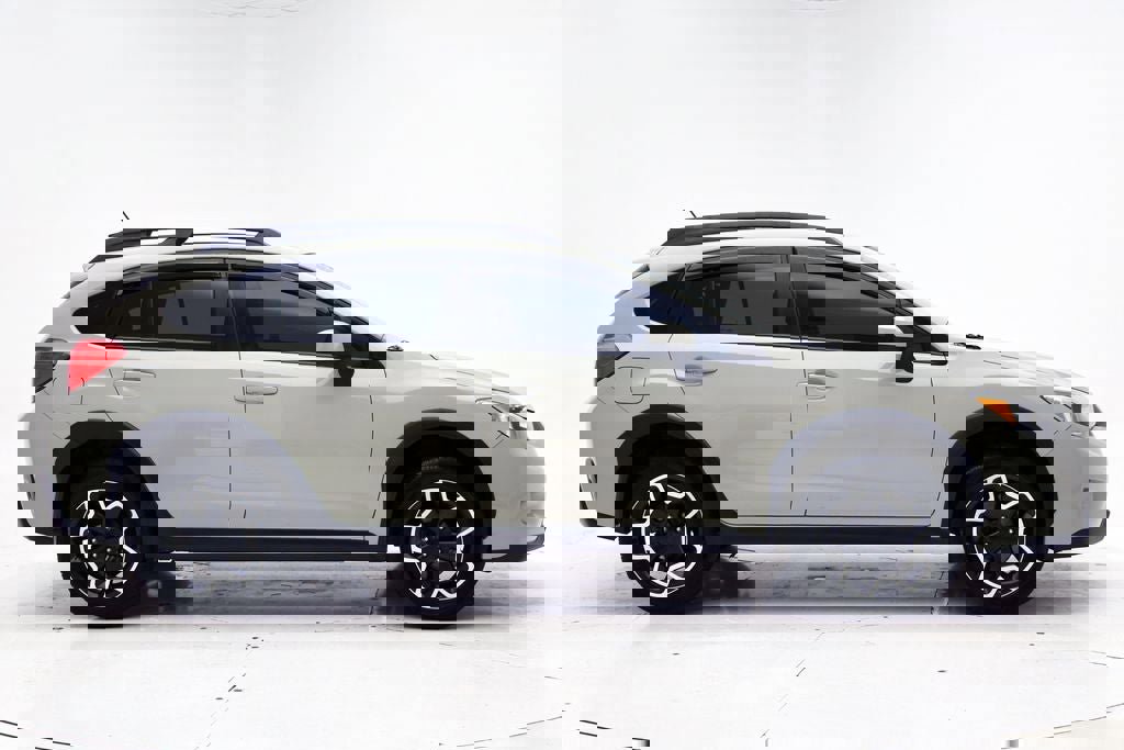 Used 2015 Subaru Crosstrek 2.0i Premium image 3