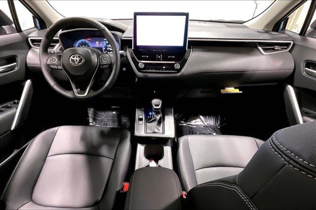 New 2026 Toyota Corolla Cross XLE w/ Convenience Package AWD/4WD image 5