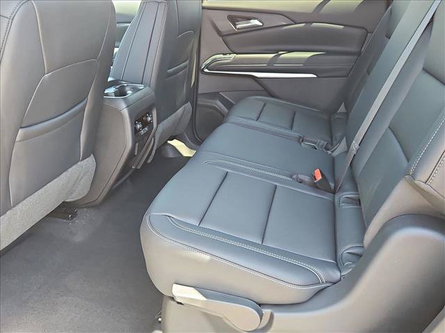 New 2027 Chevrolet Traverse LT w/ Driver Confidence Package FWD image 15