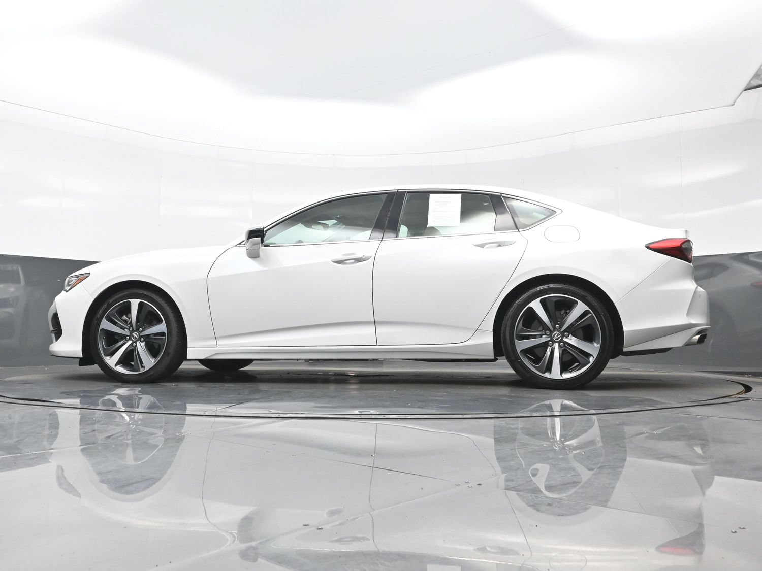 Used 2024 Acura TLX w/ Technology Package FWD image 31