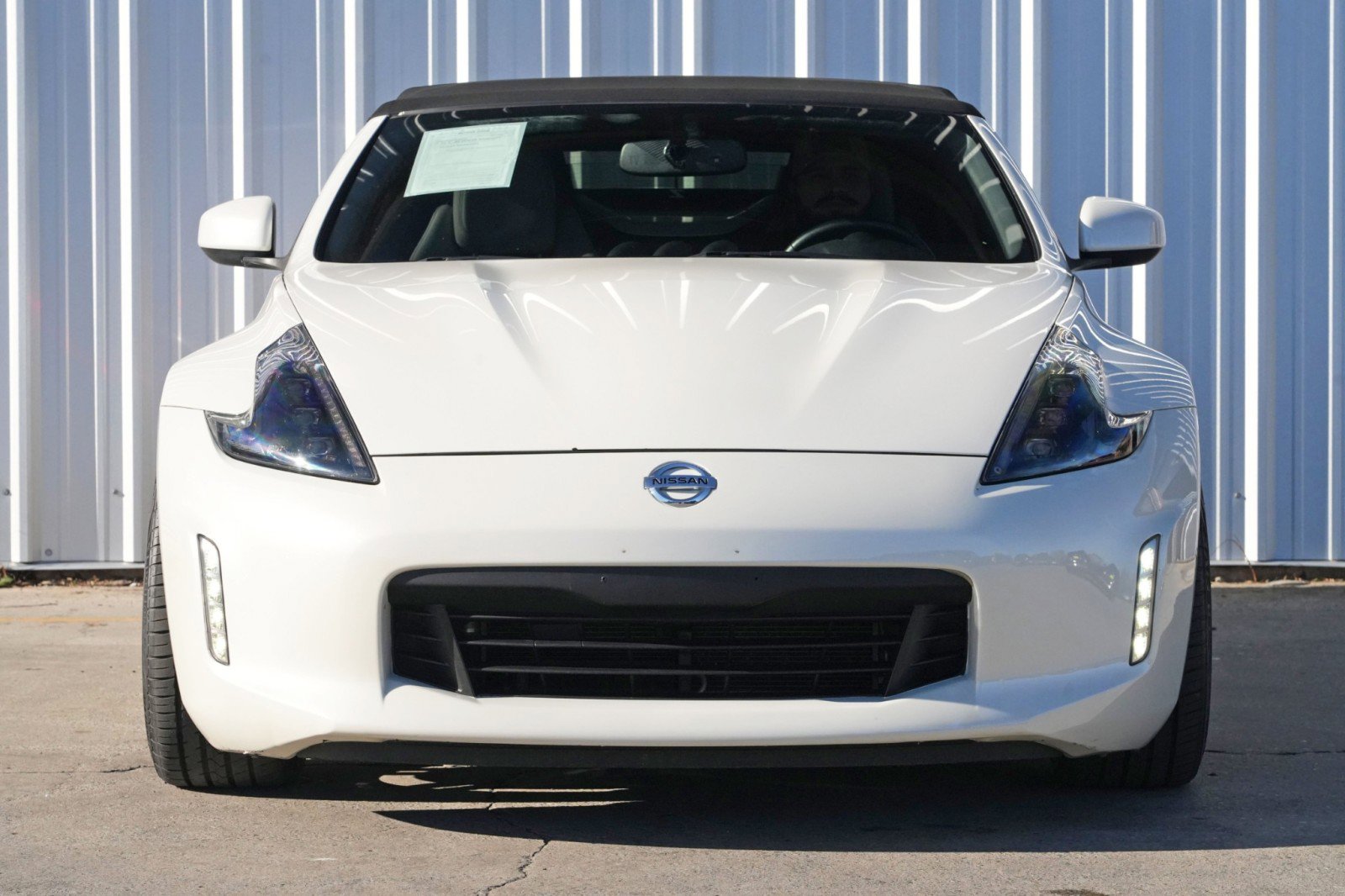 Used 2014 Nissan 370Z Touring w/ Sport Package image 6