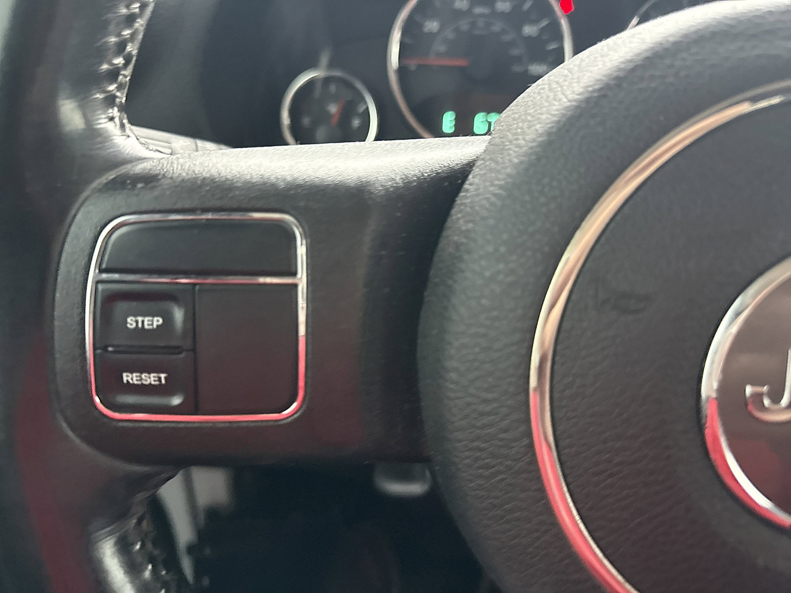 Used 2018 Jeep Wrangler Unlimited Sport S image 19