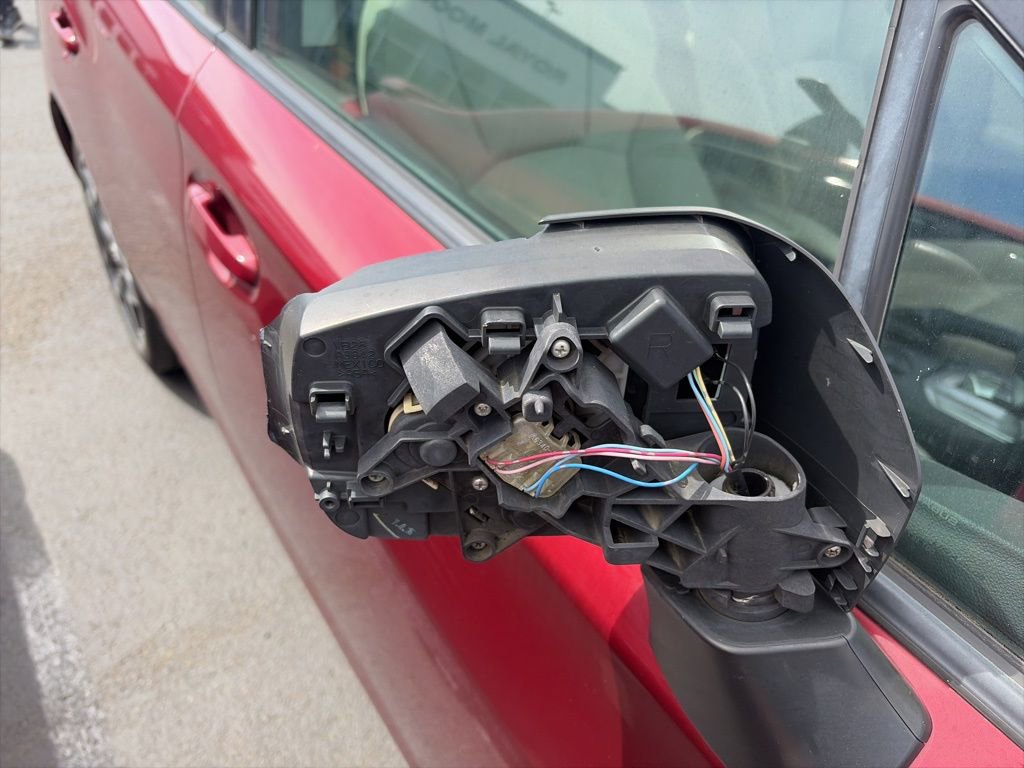 Used 2017 Subaru Impreza 2.0i Premium image 10