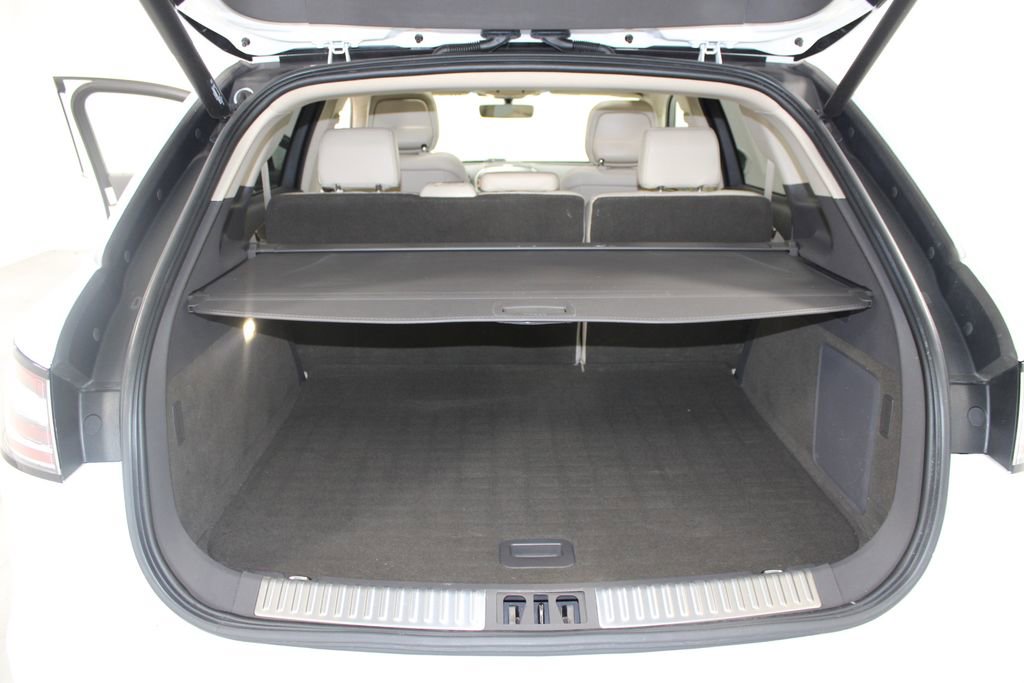 Used 2020 Lincoln Nautilus Reserve w/ Equipment Group 201A image 16