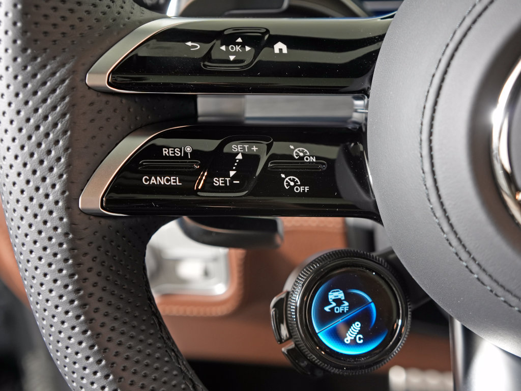 Certified 2026 Mercedes-Benz GLE 53 AMG 4MATIC Coupe image 17