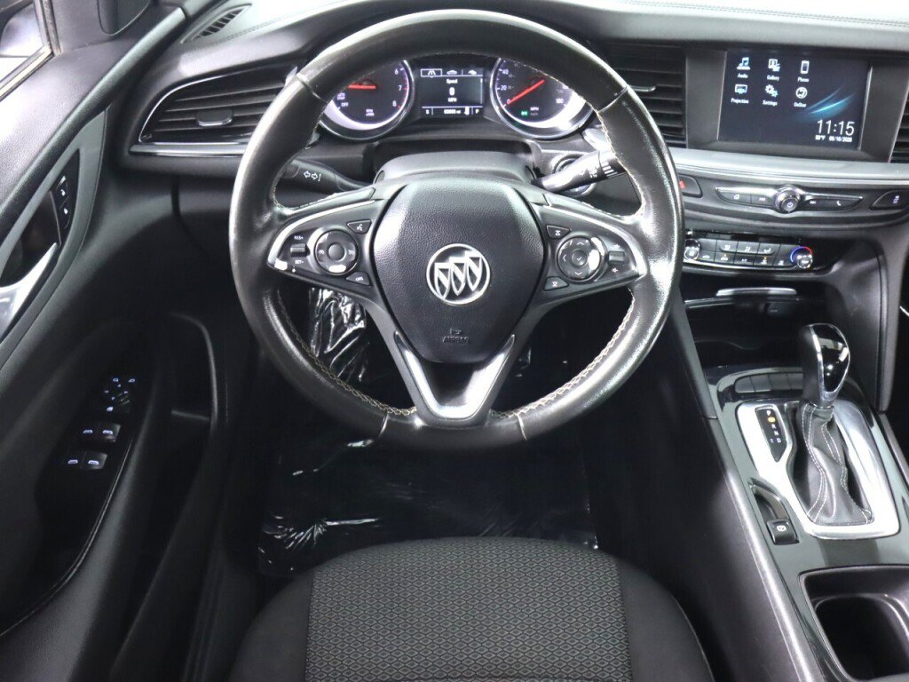 Used 2018 Buick Regal Preferred FWD image 27