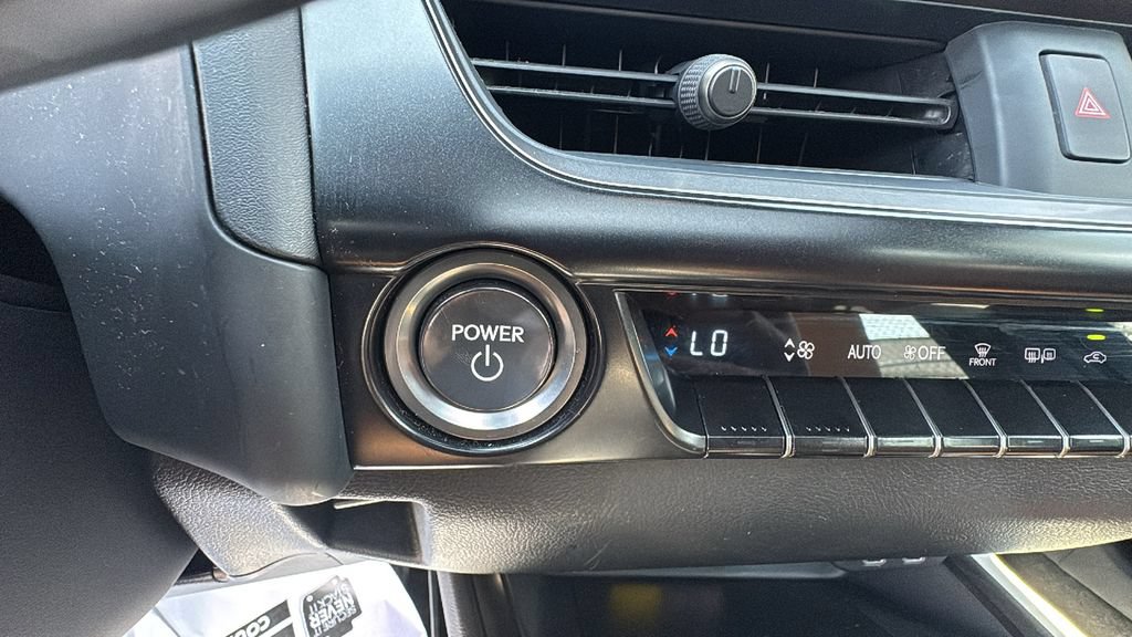 Used 2024 Lexus UX 250h AWD w/ Premium Package image 18