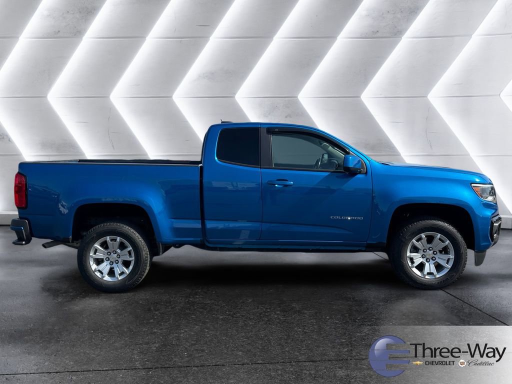 Used 2022 Chevrolet Colorado LT w/ LT Convenience Package image 6