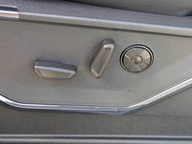 New 2026 Ford F250 Platinum image 15